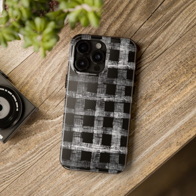 Grunge Gingham Phone Case 3